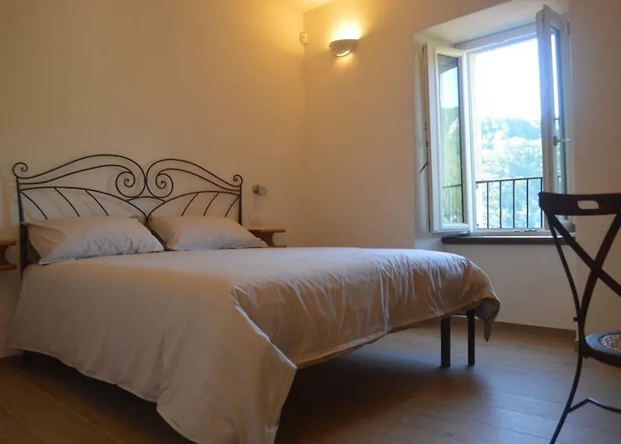 ベッド・アンド・ブレックファスト Convivium Stazzema